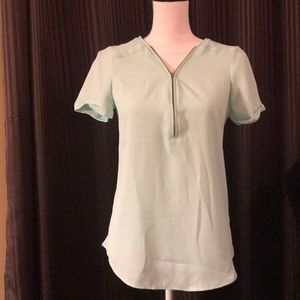 Brand NWT APT 9 blouse
